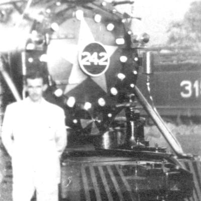 Locomotiva 242