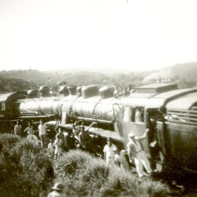 Locomotiva Acidente 8 512 E A 321 Proximo A Rv