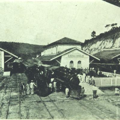 Locomotivas Na Estacao 1902