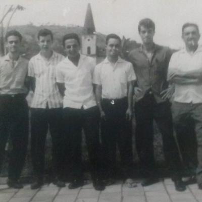 Amigos Na Praca